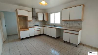 Maison traditionnelle - 124 m² - 4 pièces