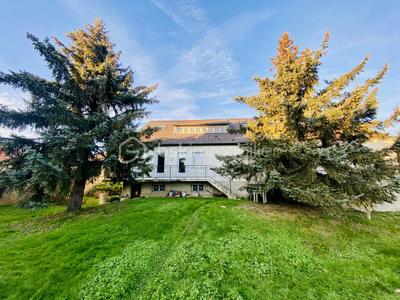 Maison - 152 m² - 6 pièces