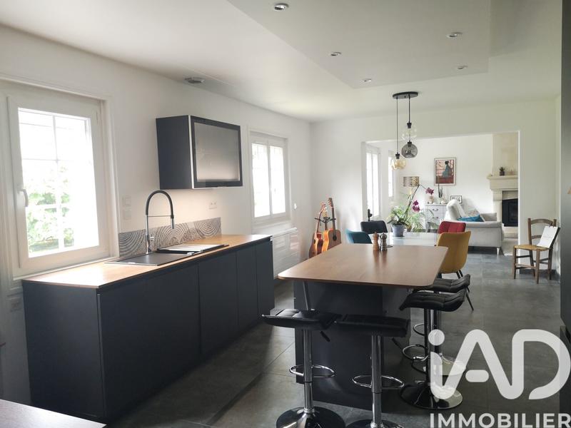 Maison - 148 m² - 6 pièces