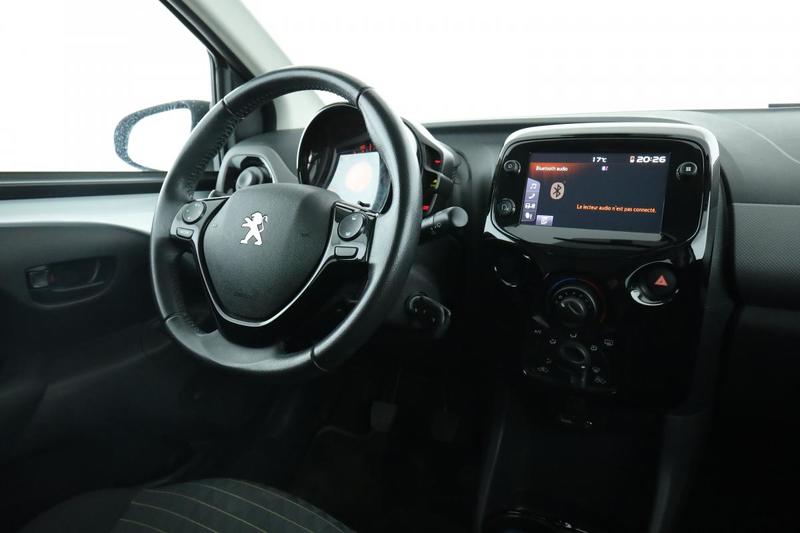 Peugeot 108 1.0 VTi Style 5p 72 ch