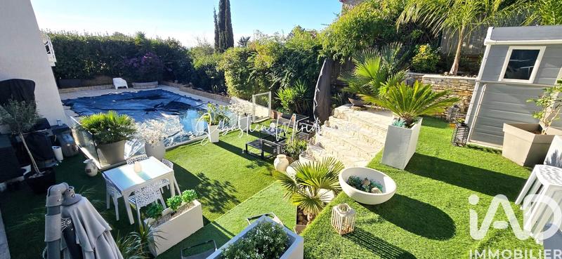 Appartement - 81 m² - 3 pièces