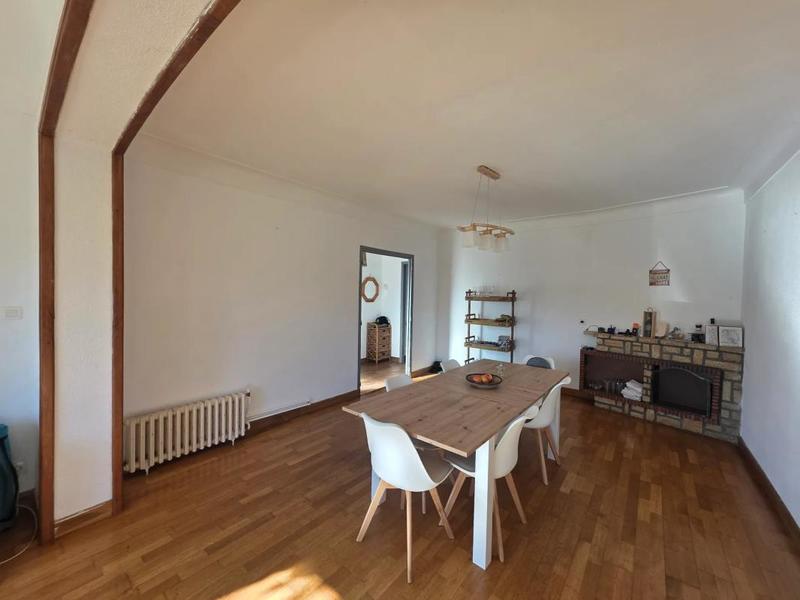 Maison - 152 m² - 5 pièces