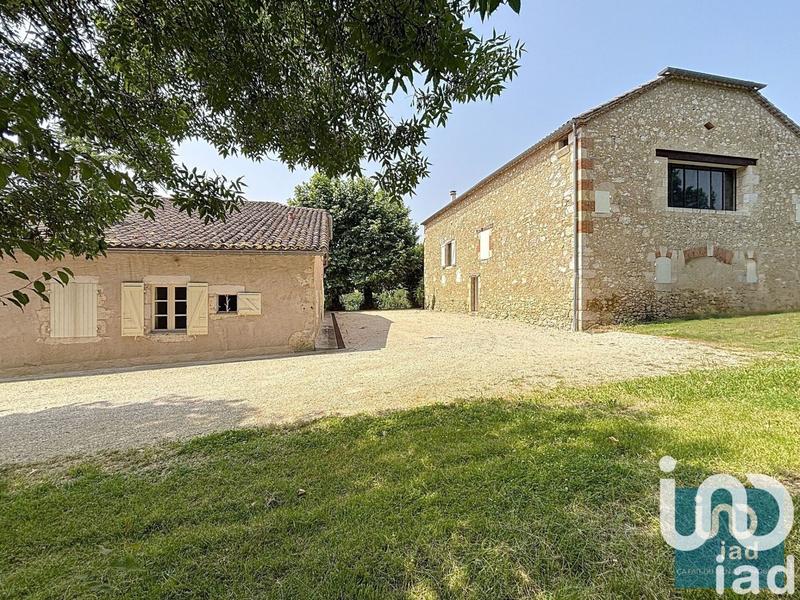 Maison de campagne - 222 m² - 9 pièces