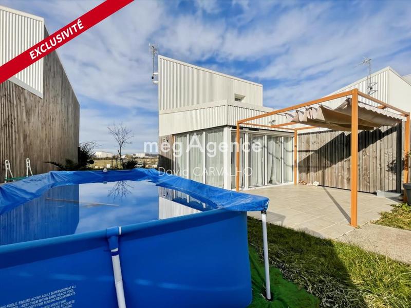 Maison - 92 m² - 4 pièces