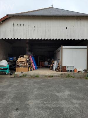 Maison ancienne - 800 m² - 3 pièces