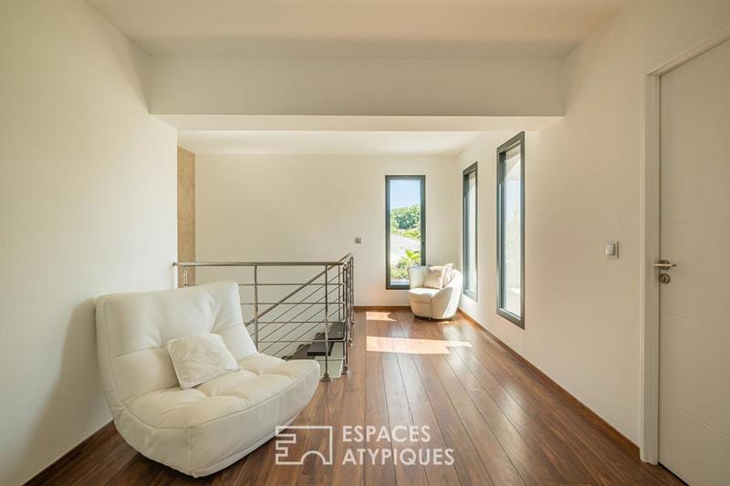 Maison d'architecte - 287 m² - 6 pièces