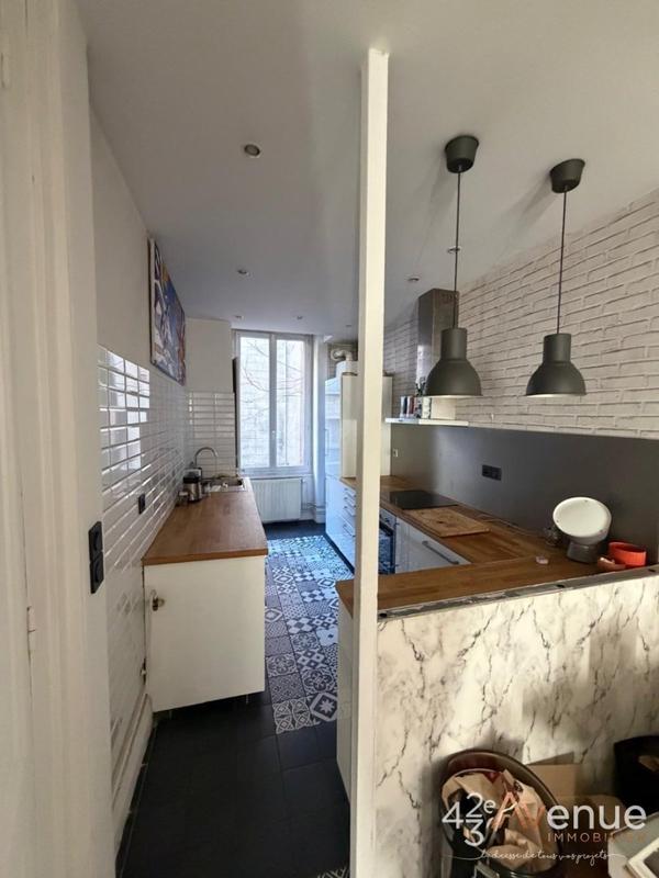 Appartement - 100 m² - 4 pièces