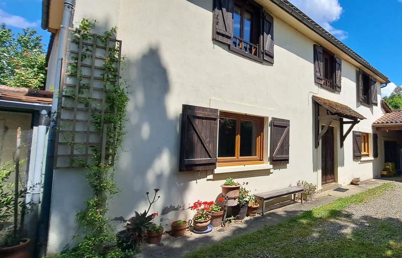 Maison - 155 m² - 8 pièces