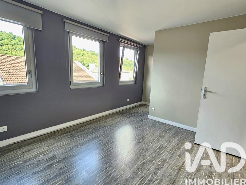 Appartement - 187 m² - 6 pièces