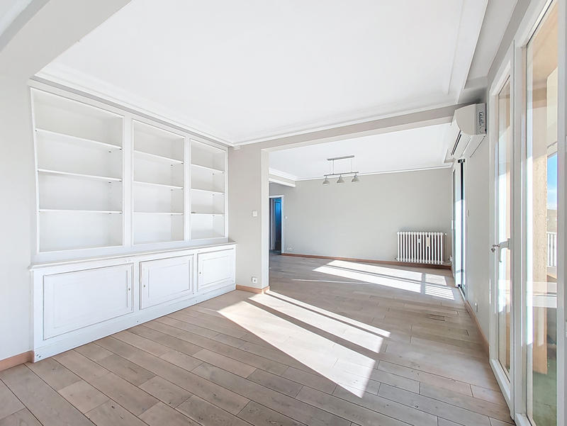 Appartement - 96 m² - 3 pièces