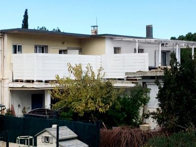 Appartement - 90 m² - 3 pièces