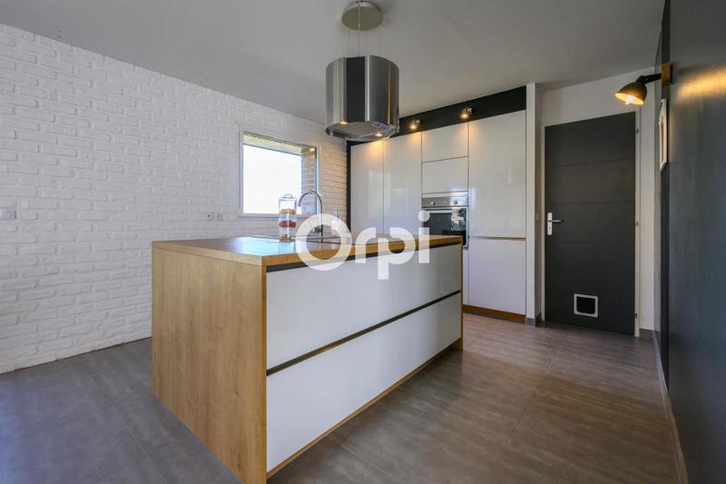 Maison - 91 m² - 4 pièces