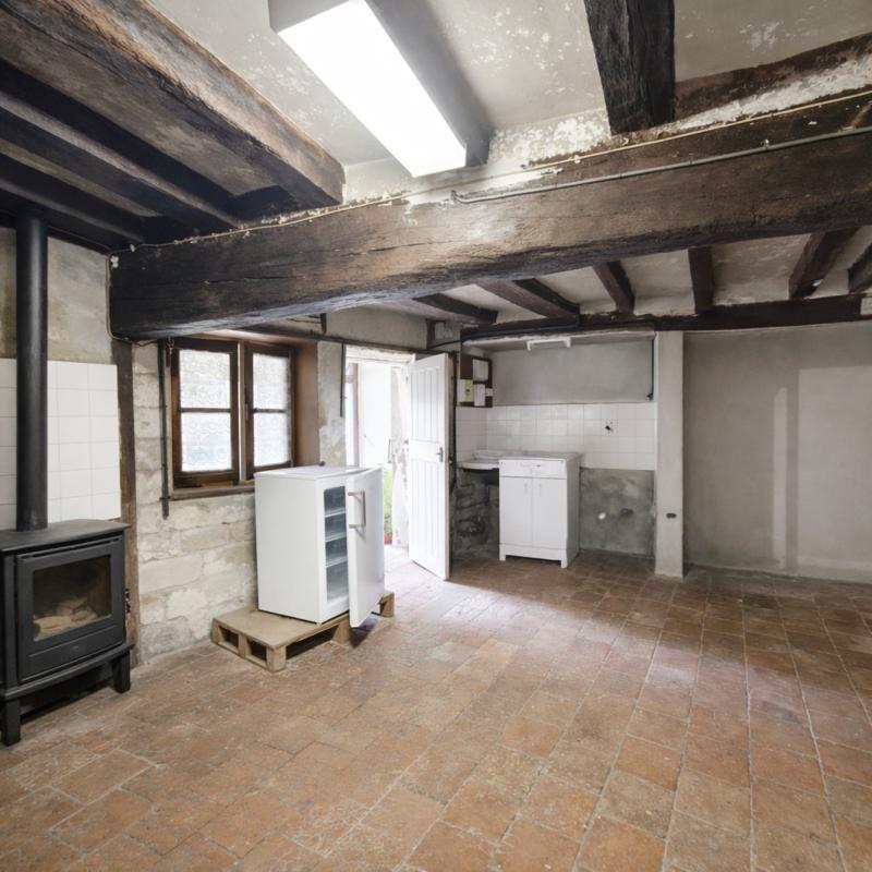 Maison - 90 m² - 5 pièces