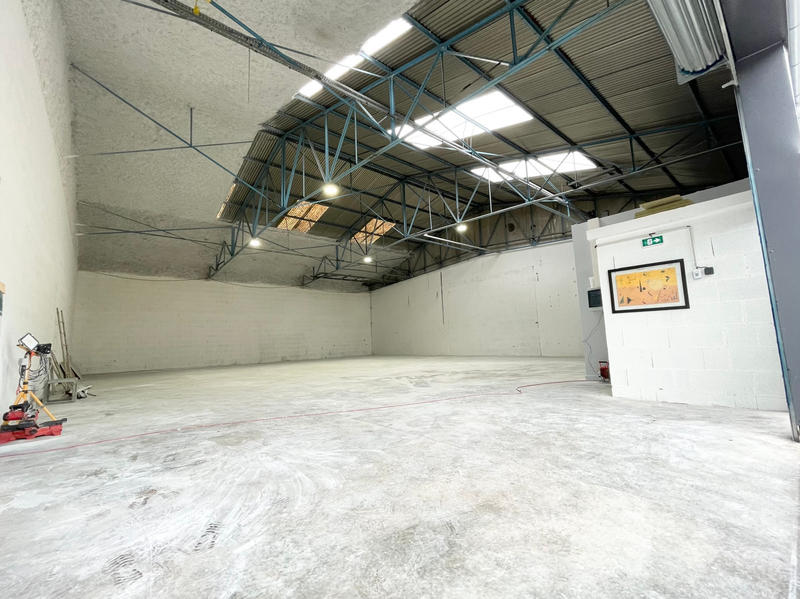 Local commercial - 192 m²