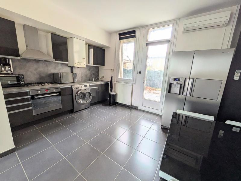 Maison - 61 m² - 3 pièces