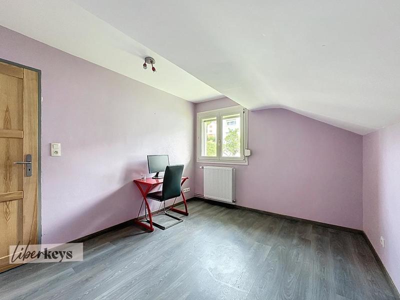 Maison traditionnelle - 114 m² - 6 pièces