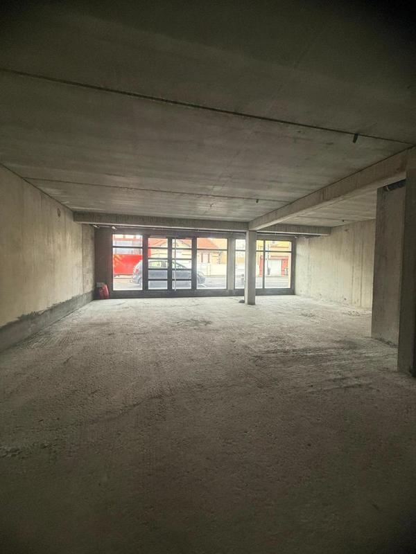 Local commercial - 100 m²