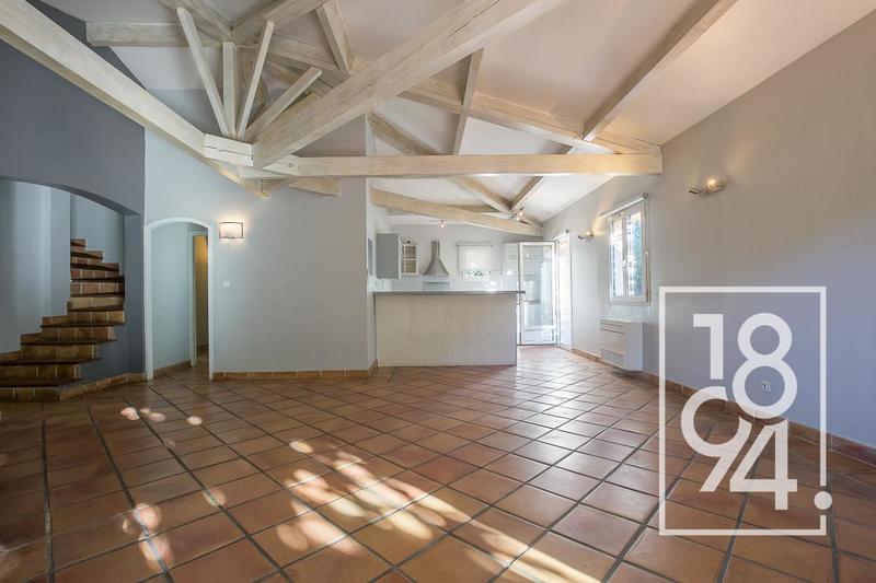 Villa - 100 m² - 4 pièces