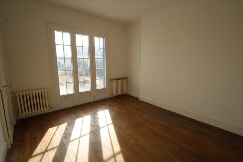 Maison - 97 m² - 5 pièces