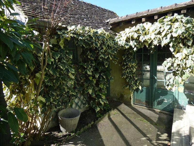 Maison - 220 m² - 7 pièces