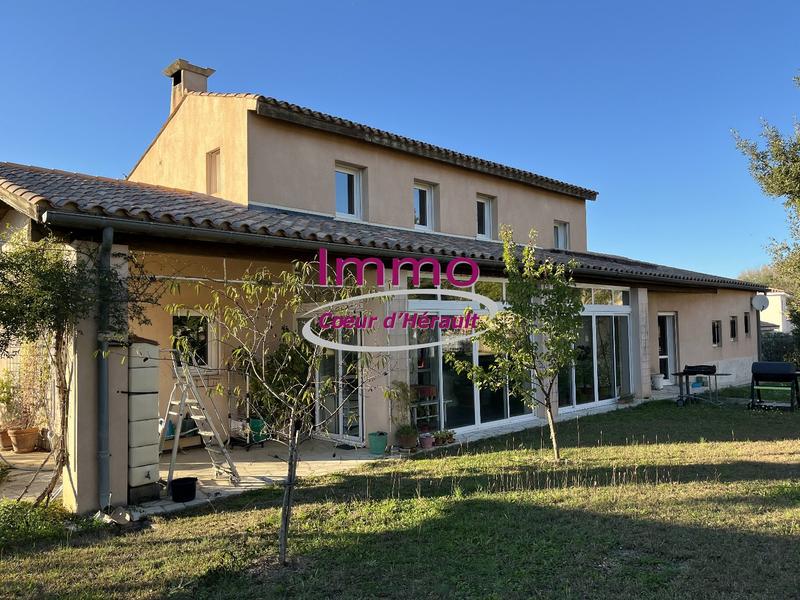 Villa - 152 m² - 6 pièces