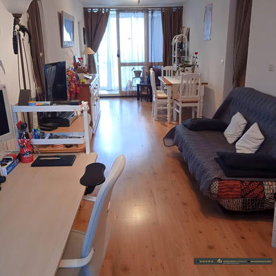 Appartement - 64 m² - 2 pièces