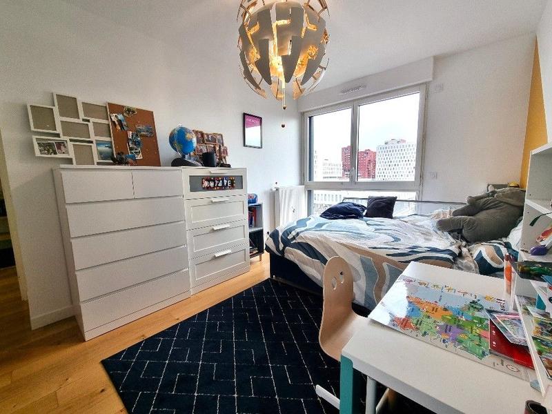 Appartement - 80 m² - 4 pièces