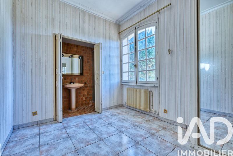 Maison - 283 m² - 10 pièces