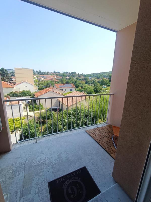 Appartement - 65 m² - 3 pièces