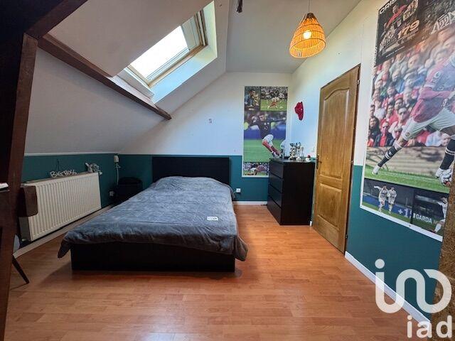 Maison - 280 m² - 11 pièces