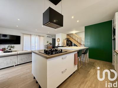 Maison - 96 m² - 4 pièces