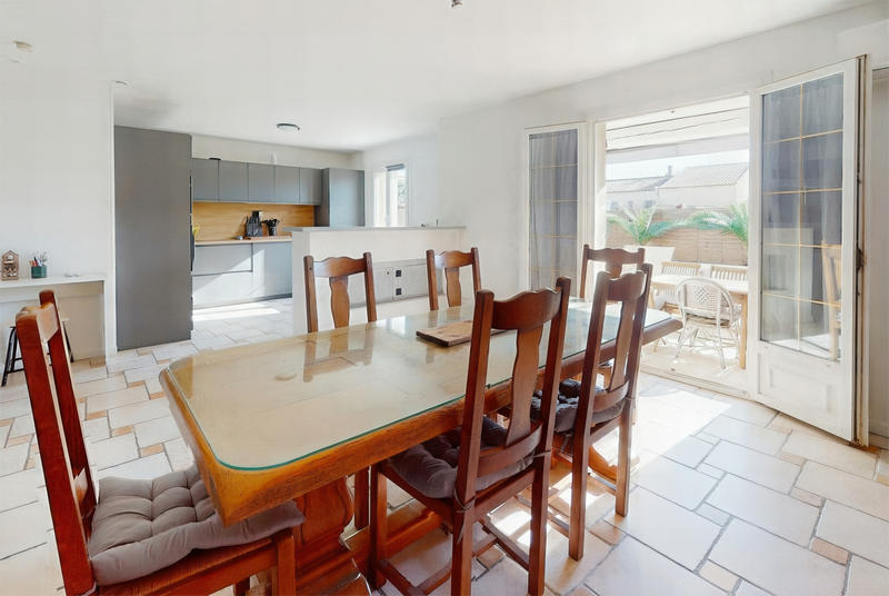 Maison - 100 m² - 4 pièces