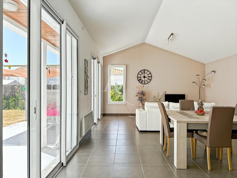 Maison - 87 m² - 4 pièces
