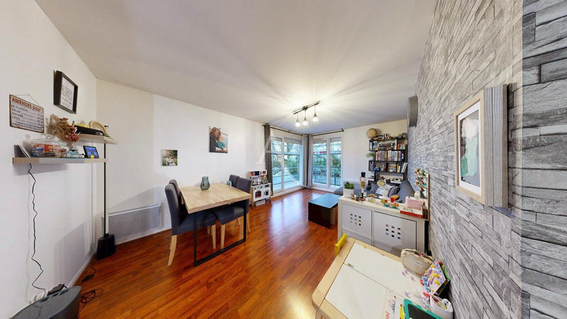 Appartement - 70 m² - 4 pièces