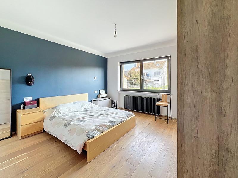 Maison traditionnelle - 103 m² - 6 pièces