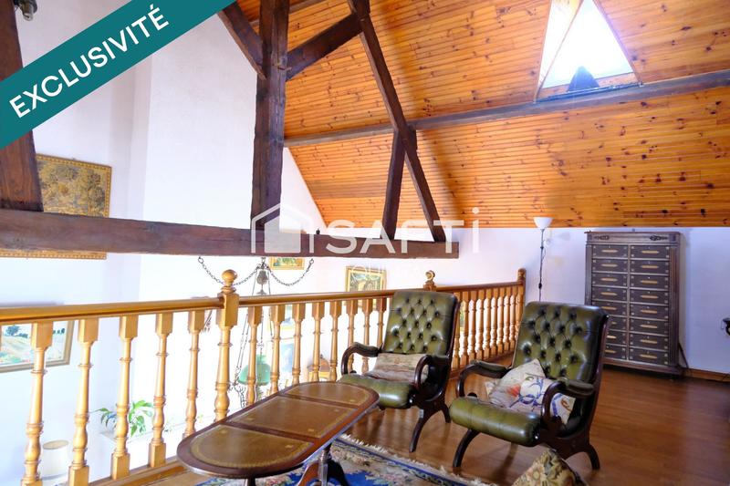 Maison - 137 m² - 7 pièces