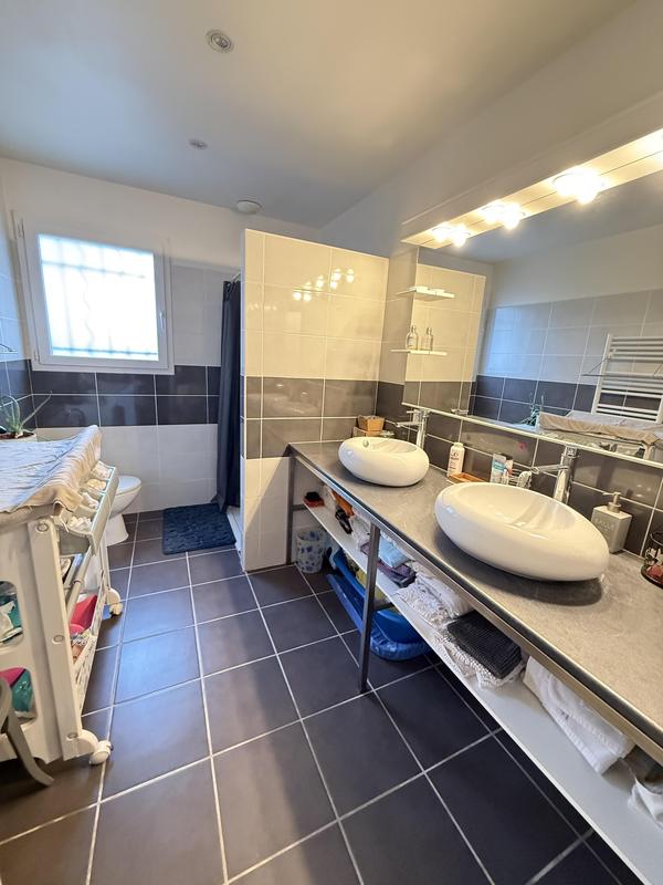 Villa - 150 m² - 5 pièces