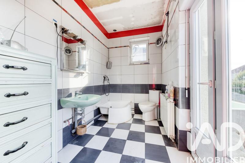 Maison - 115 m² - 7 pièces