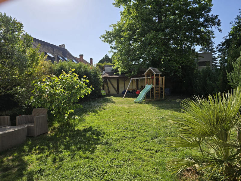 Maison - 101 m² - 5 pièces