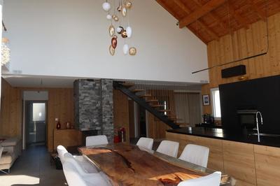 Maison - 185 m² - 7 pièces