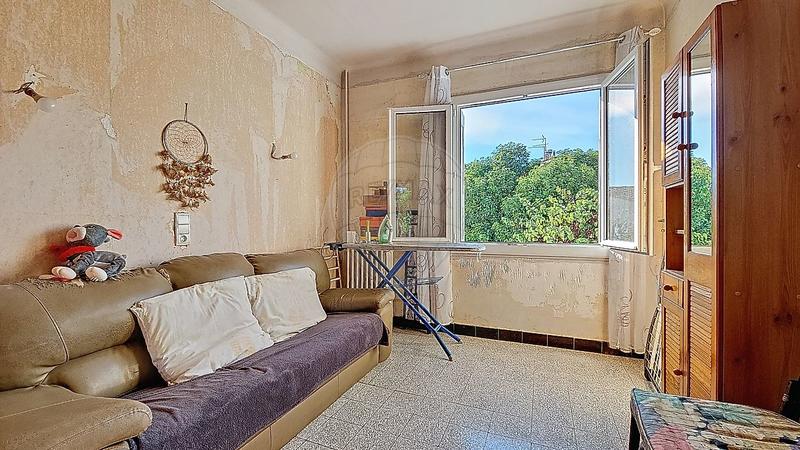 Immeuble - 114 m² - 5 pièces