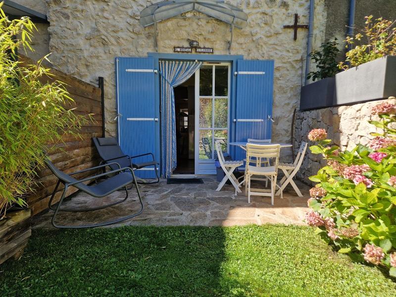 Maison - 190 m² - 8 pièces