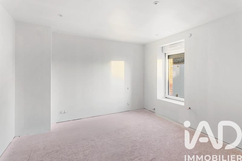 Maison - 257 m² - 8 pièces