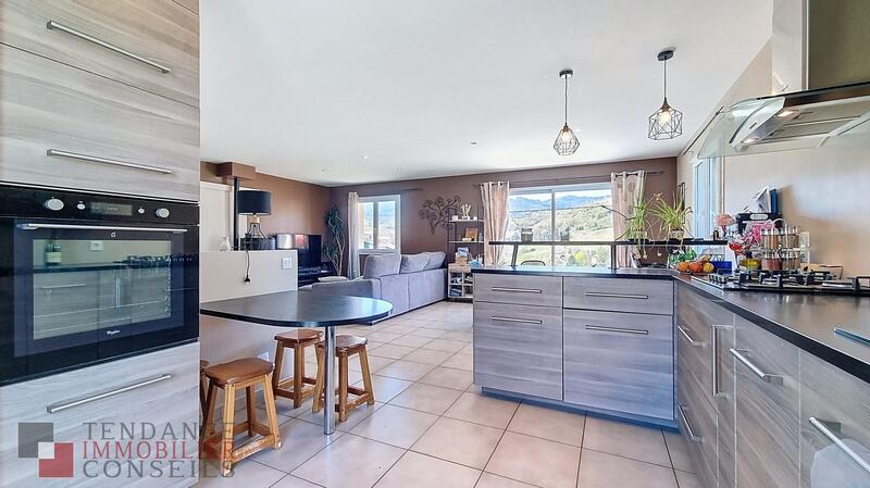 Maison - 100 m² - 5 pièces