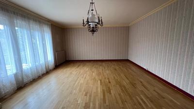 Maison - 127 m² - 6 pièces