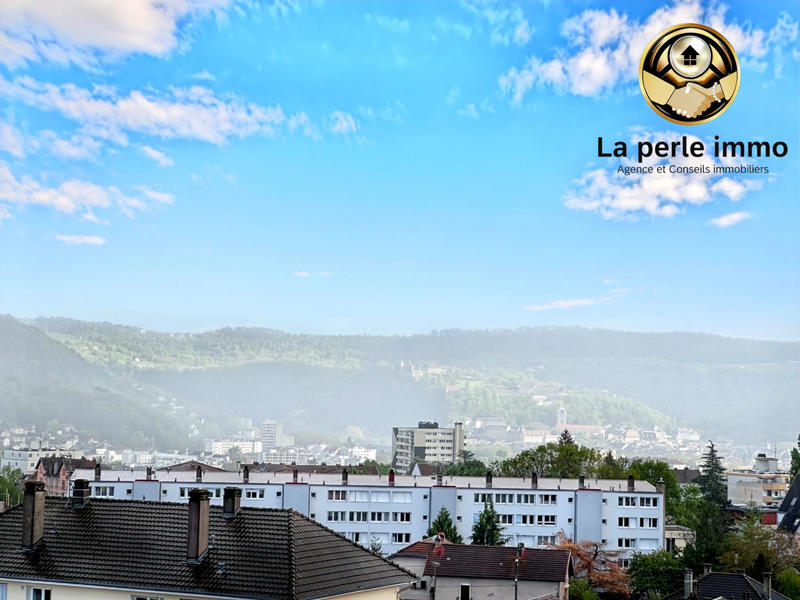 Appartement - 106 m² - 5 pièces