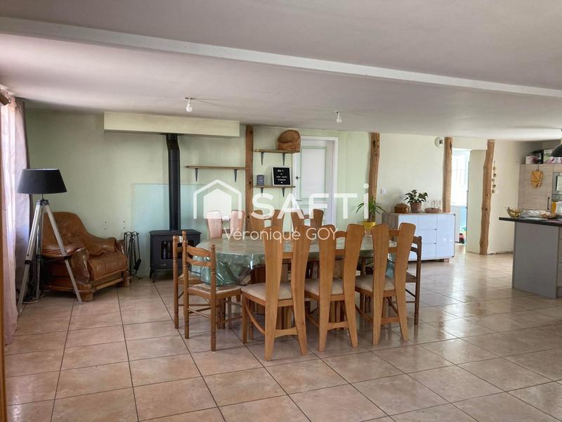 Maison - 180 m² - 6 pièces