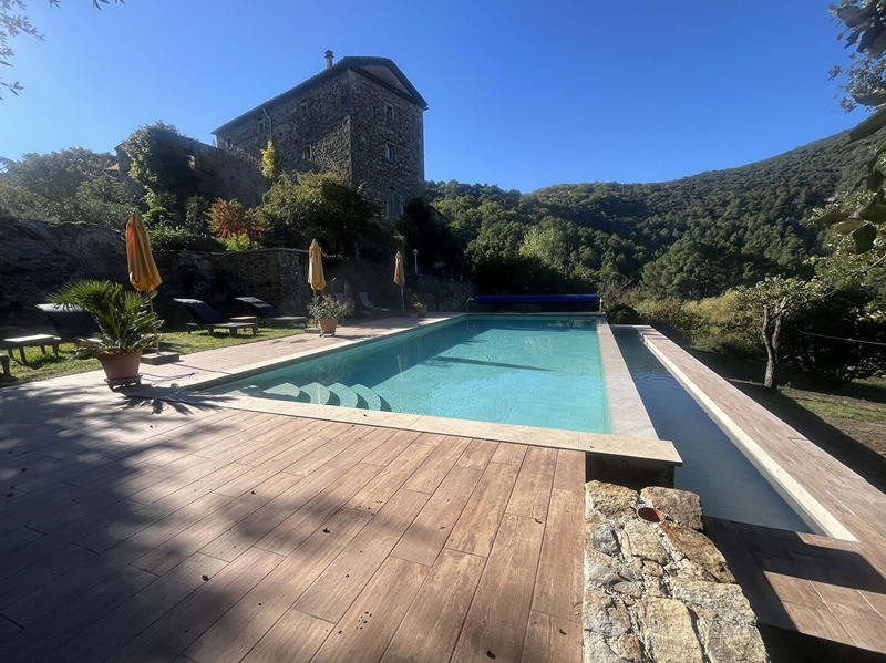 Bastide - 433 m² - 14 pièces