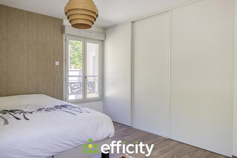 Appartement - 95 m² - 4 pièces