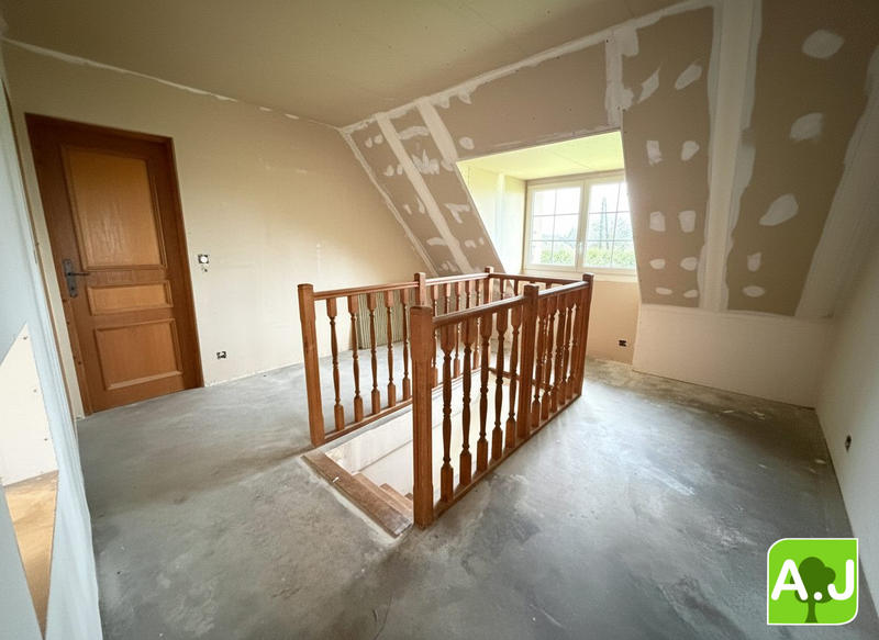 Maison - 145 m² - 5 pièces